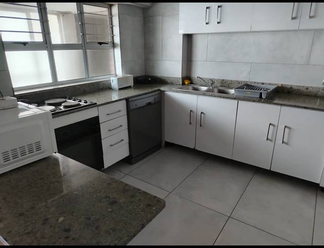 2.5 BEDROOM FLAT FOR SALE IN SOUTH BEACH